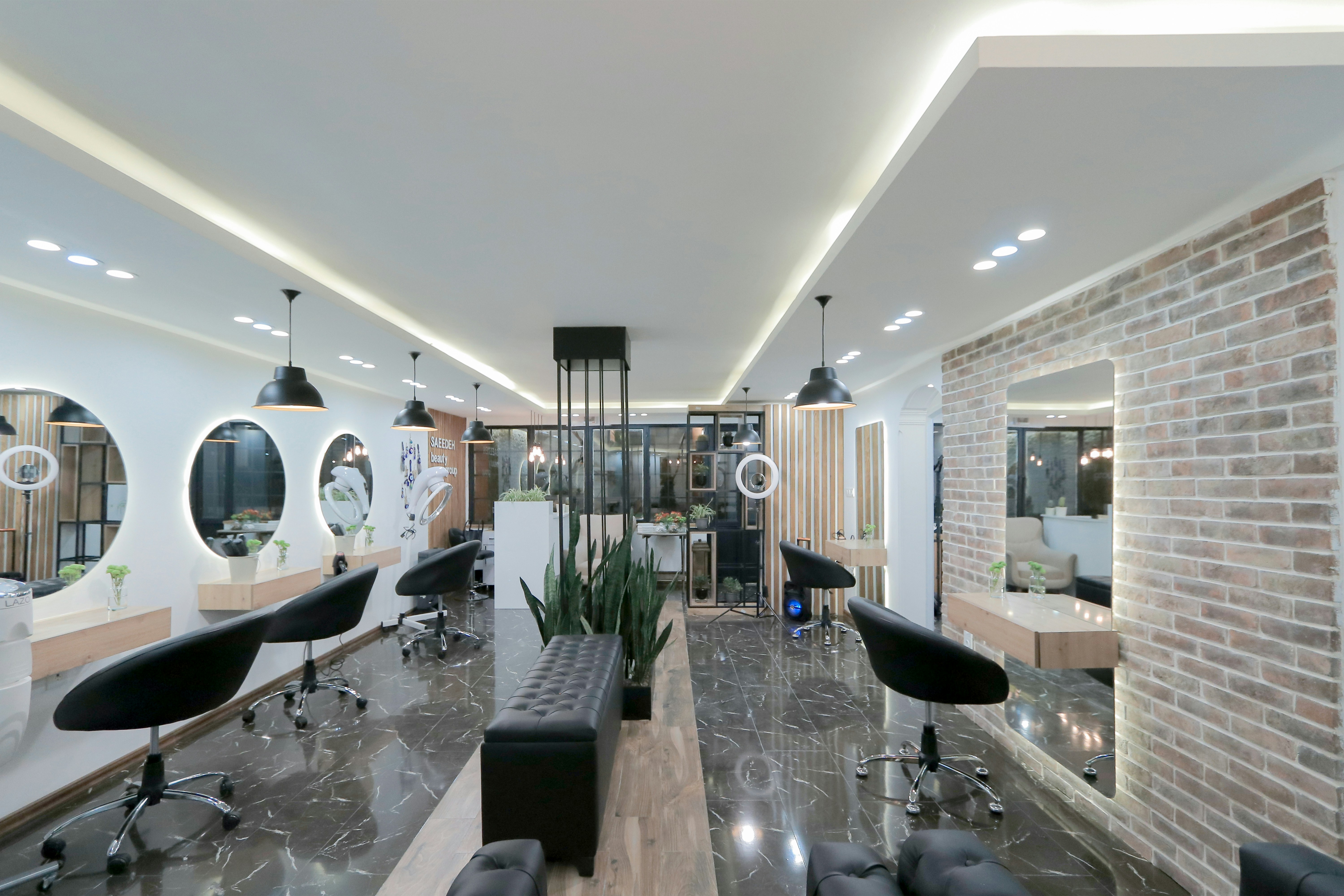 Glorya Salon